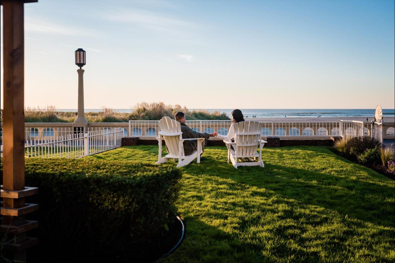 Inn At The Prom Oceanfront Seaside Εξωτερικό φωτογραφία