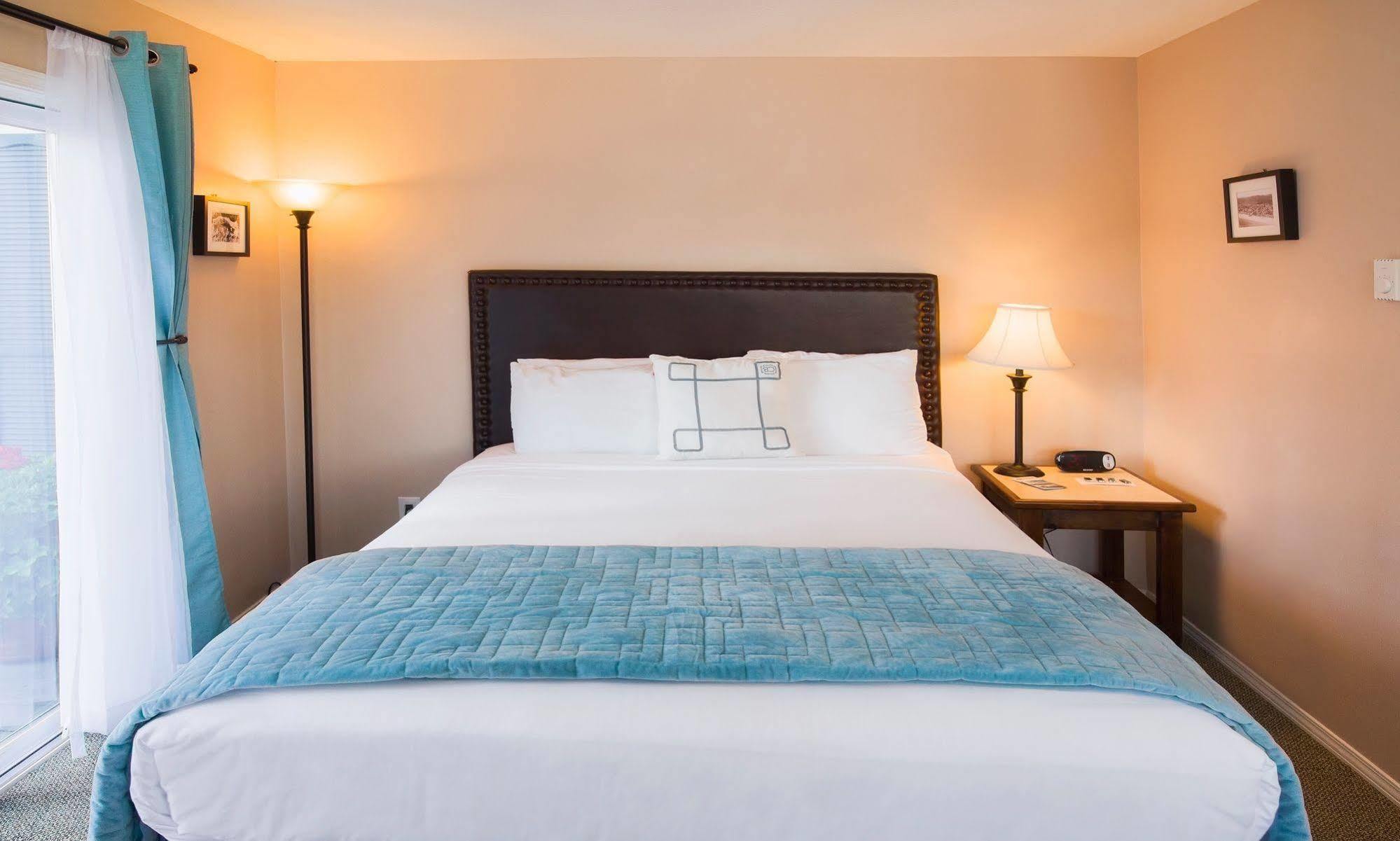 Inn At The Prom Oceanfront Seaside Εξωτερικό φωτογραφία